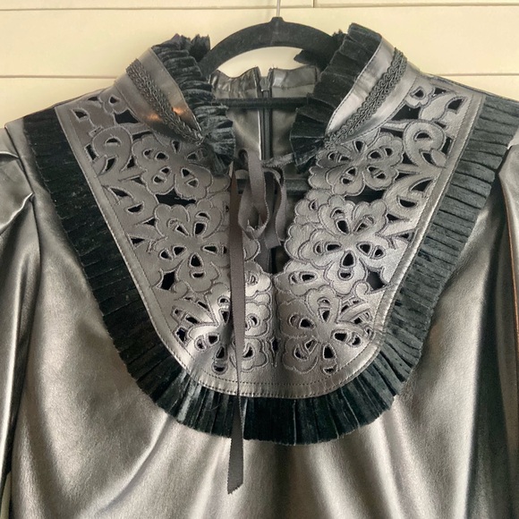 Gucci Cruise 2017 runway black leather dress . Extremely rare !!! - Picture 5 of 11